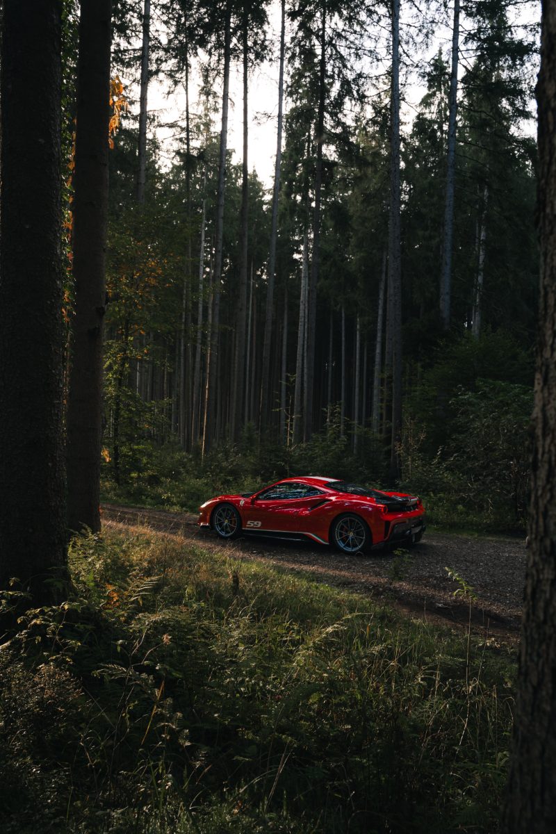 Ferrari 488 Pista Piloti