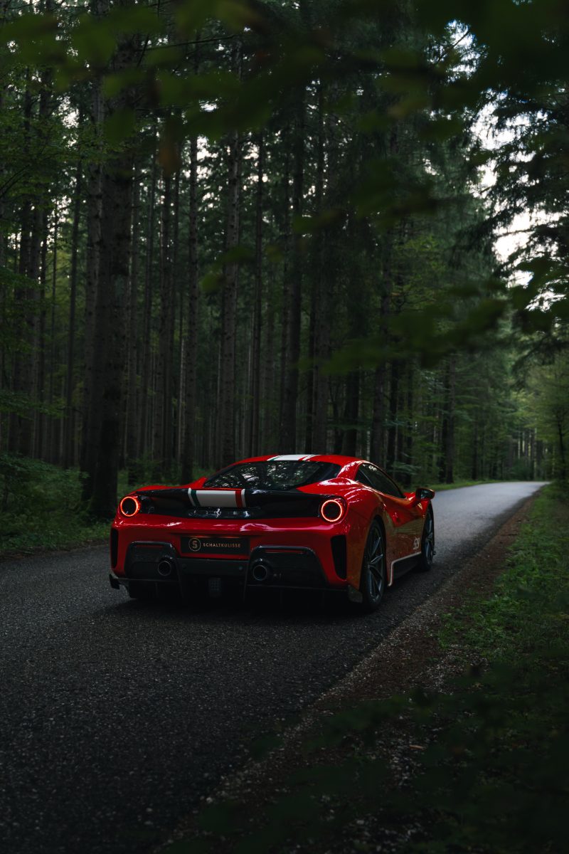 Ferrari 488 Pista Piloti