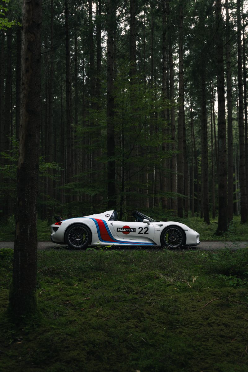 Porsche 918 Martini