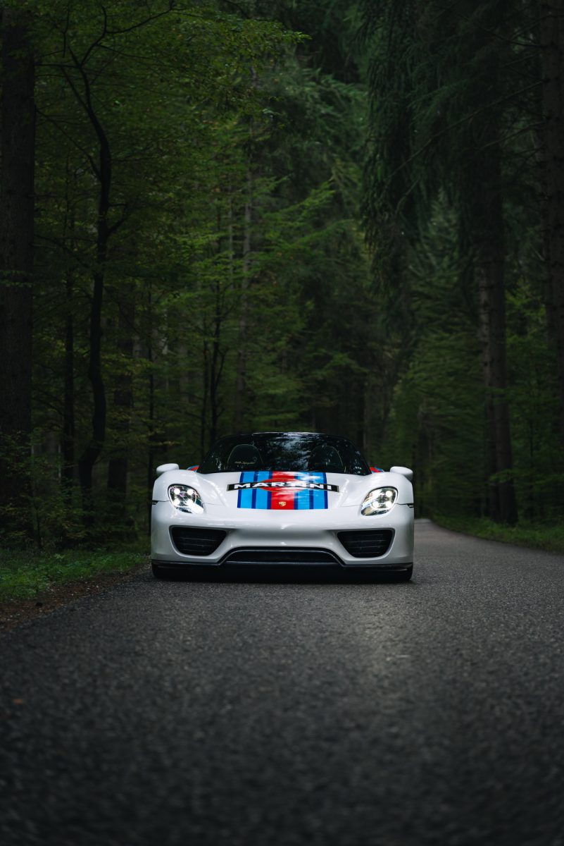 Porsche 918 Martini