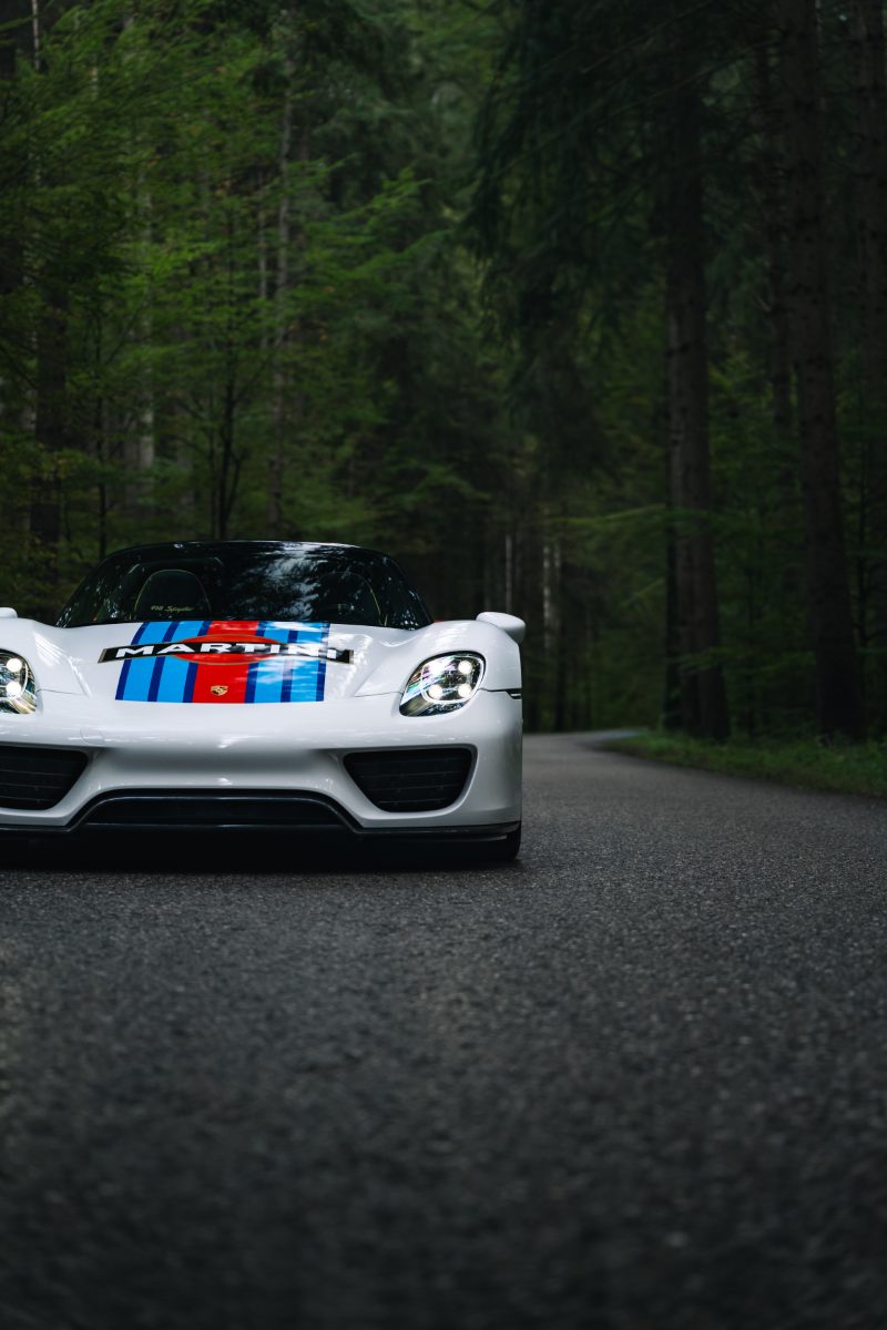 Porsche 918 Martini