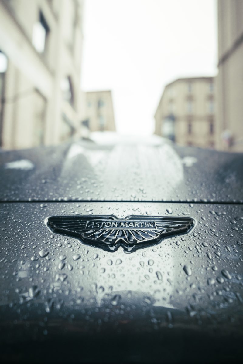 Aston Martin Vanquish Volante