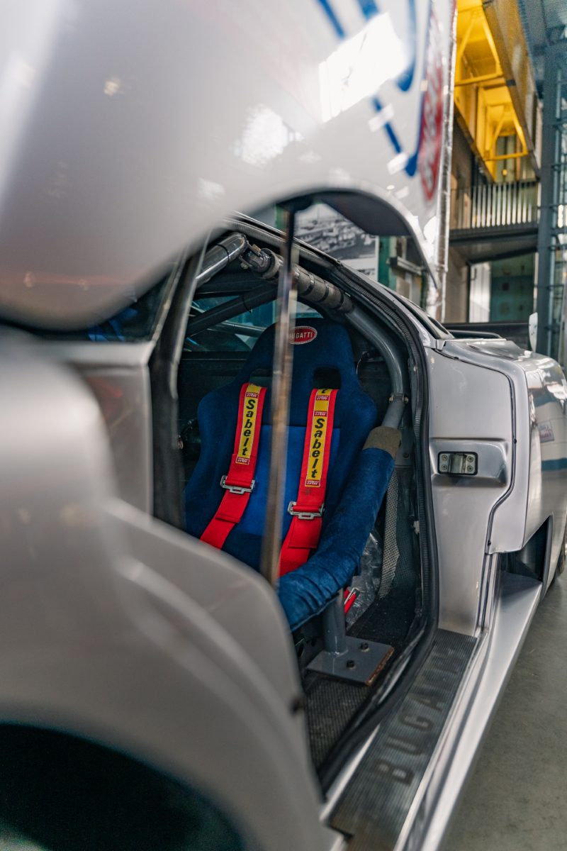 Bugatti EB110