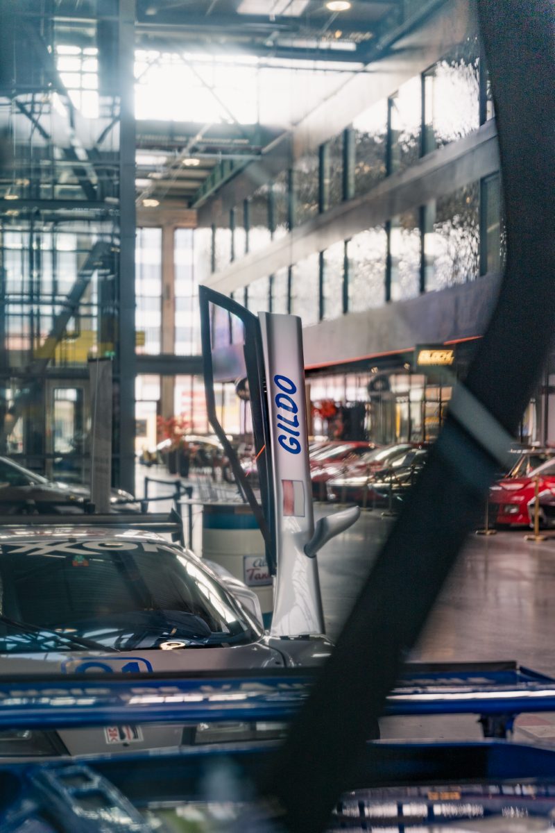 Bugatti EB110