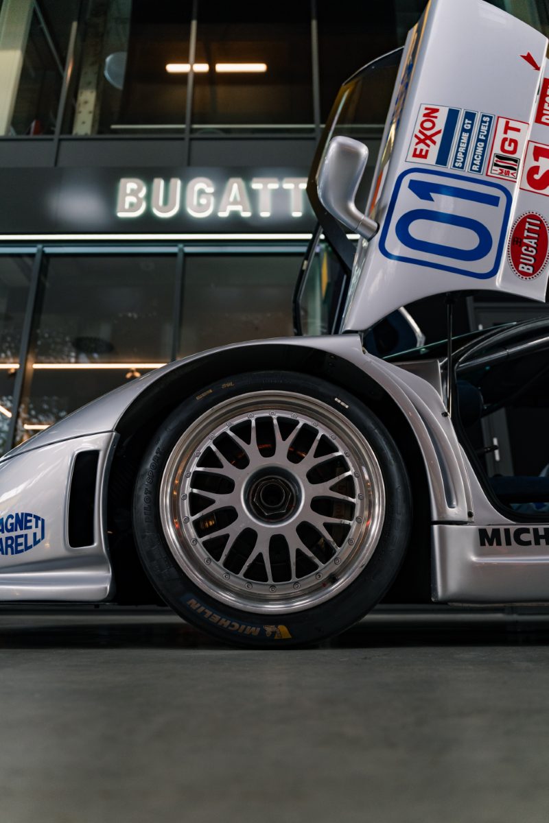 Bugatti EB110