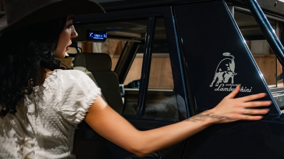 Lamborghini LM002