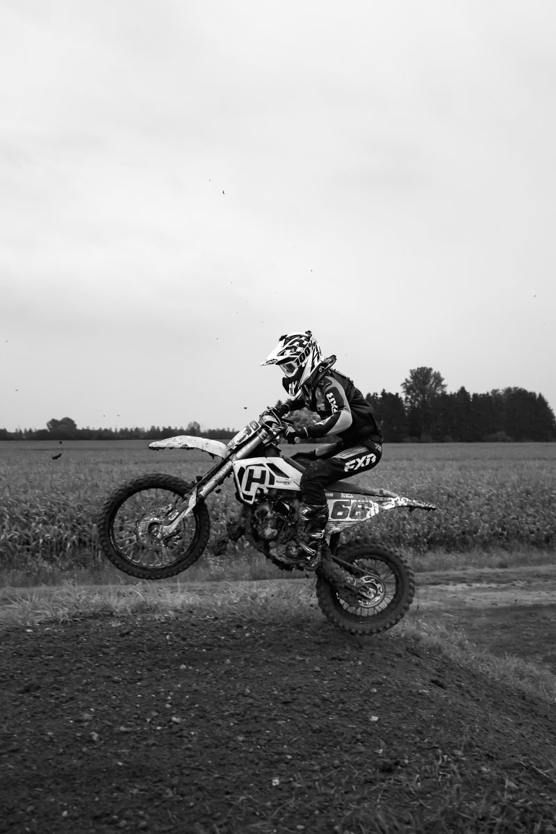 Motocross photography by Levin Müllerschön