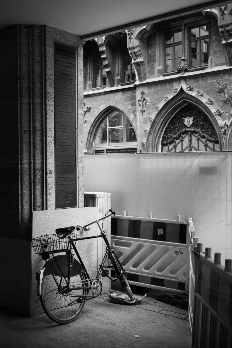 Street photography by Levin Müllerschön