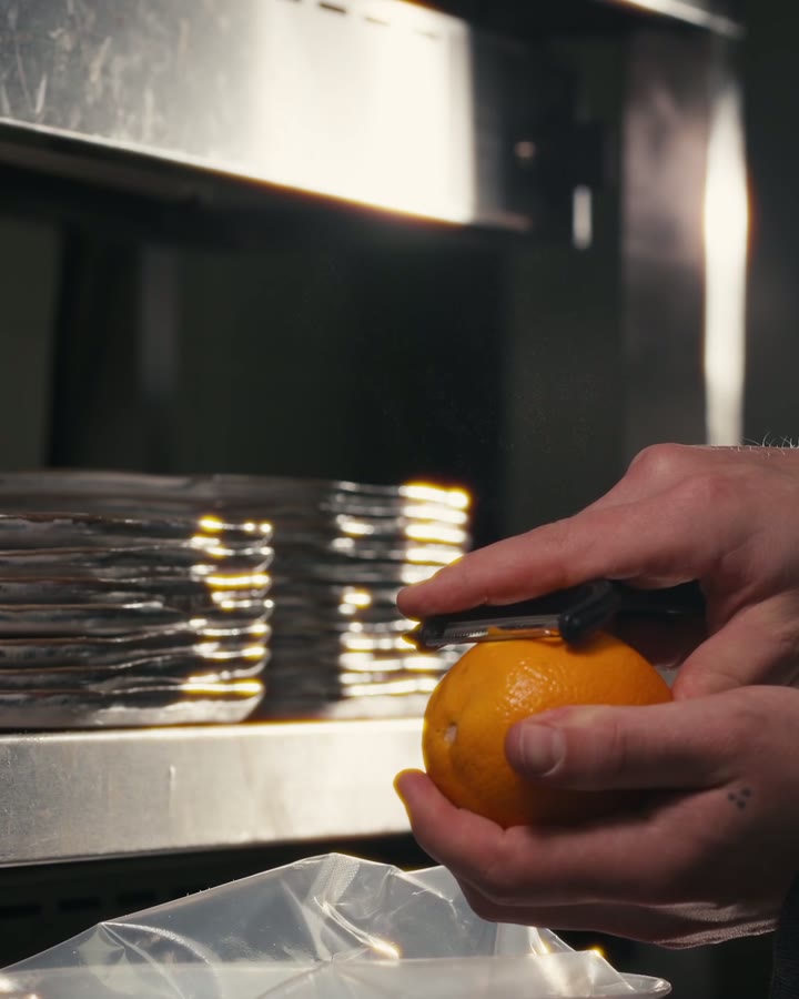 Warm citrus and spice