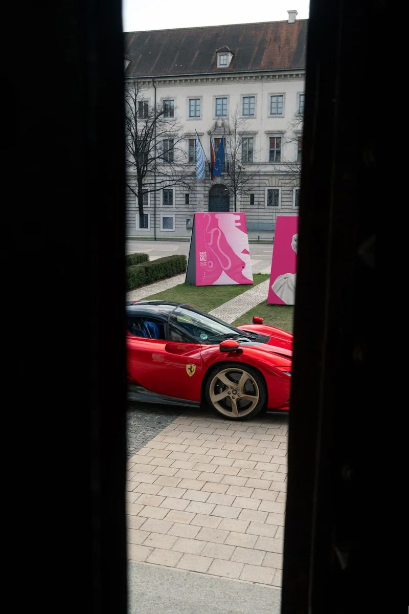 Ferrari SP3