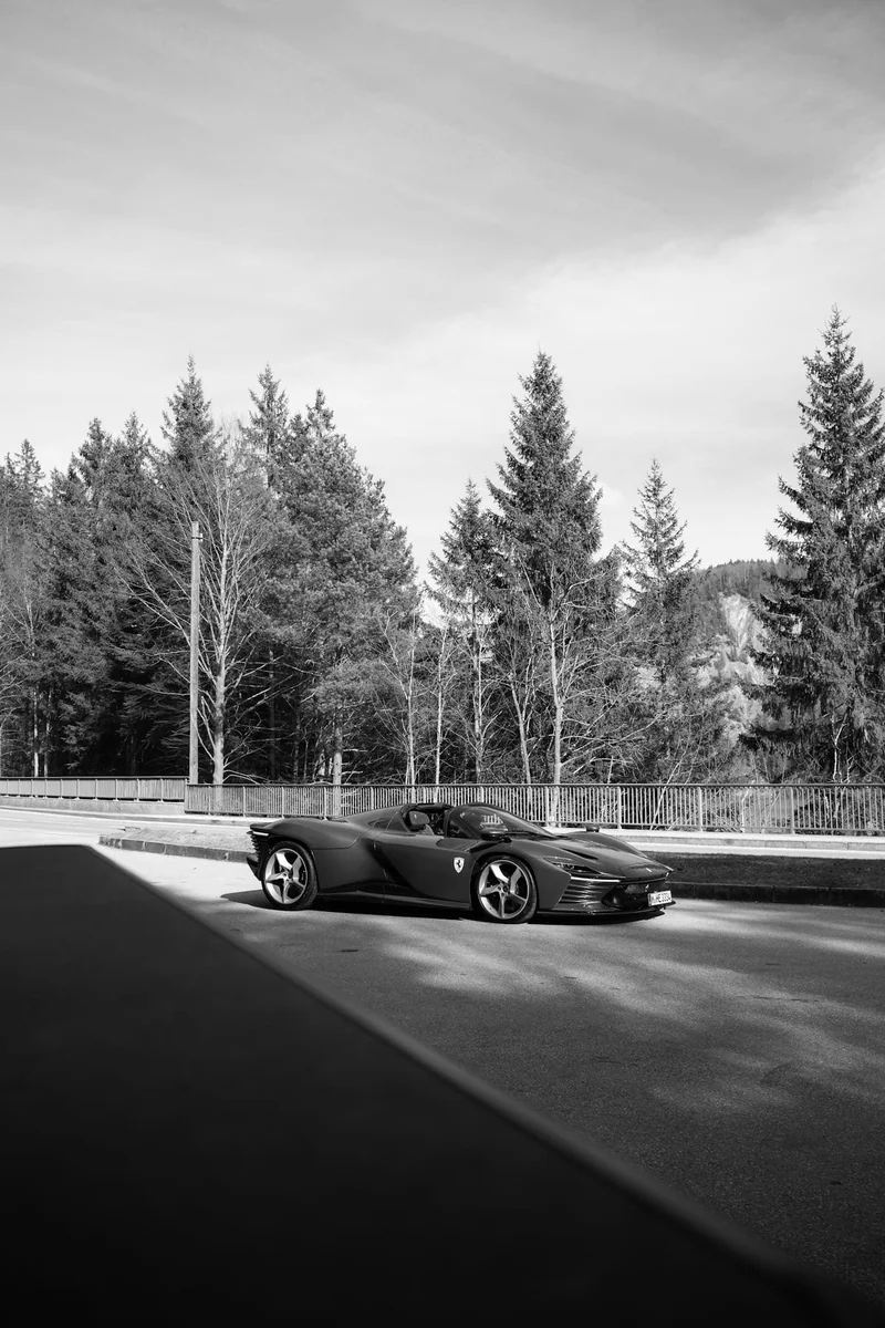 Ferrari SP3