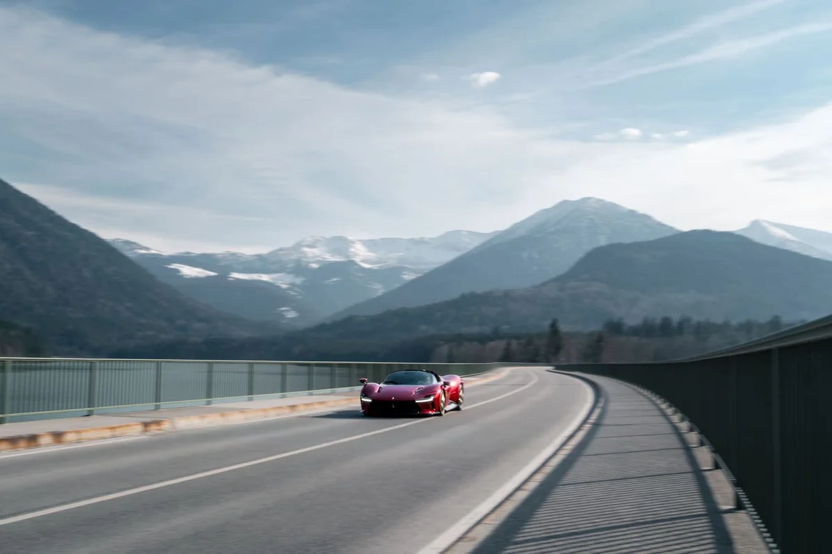 Ferrari SP3
