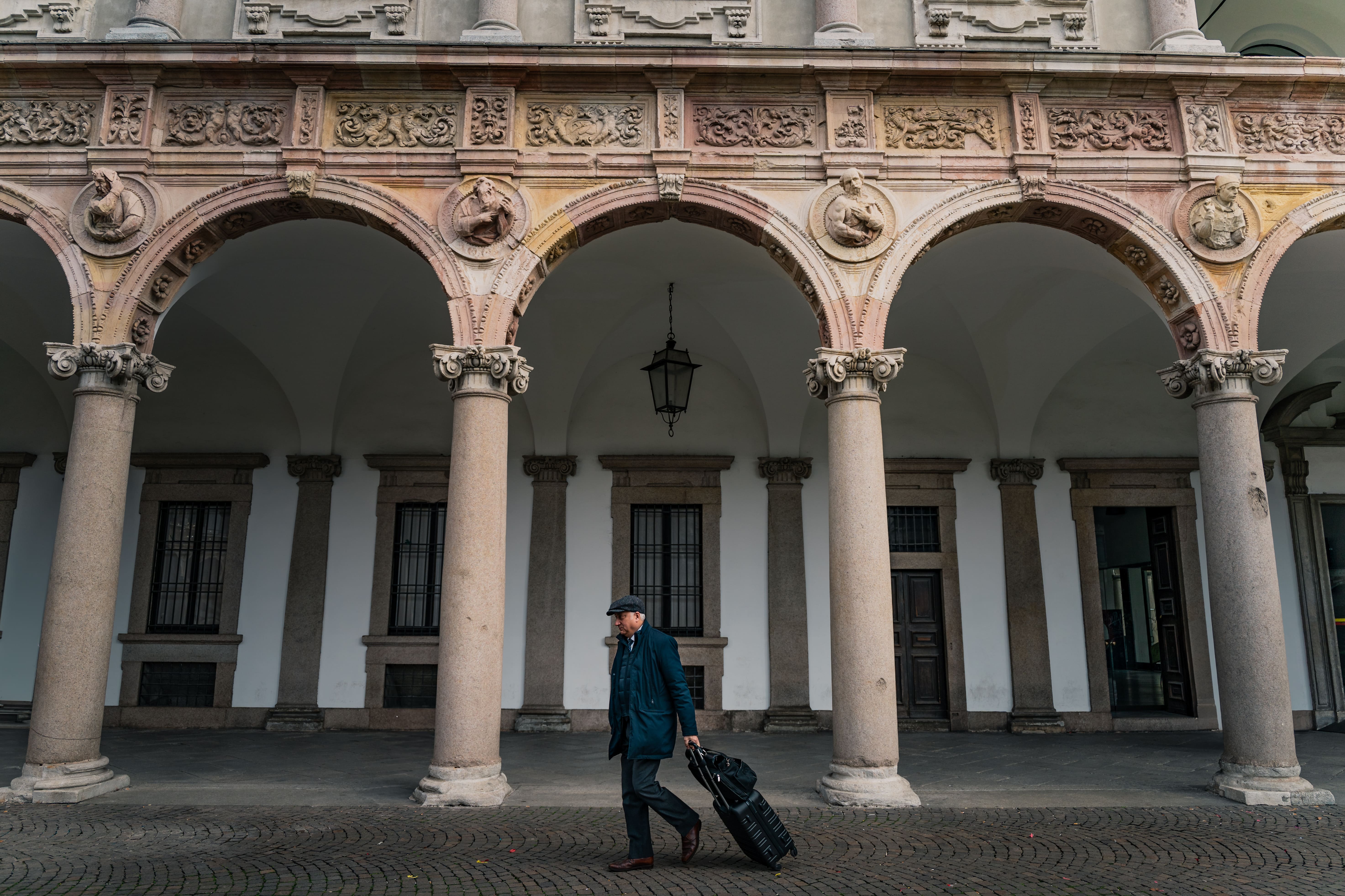 Street Fotografie - Architektur und Atmosphäre München von Levin Müllerschön