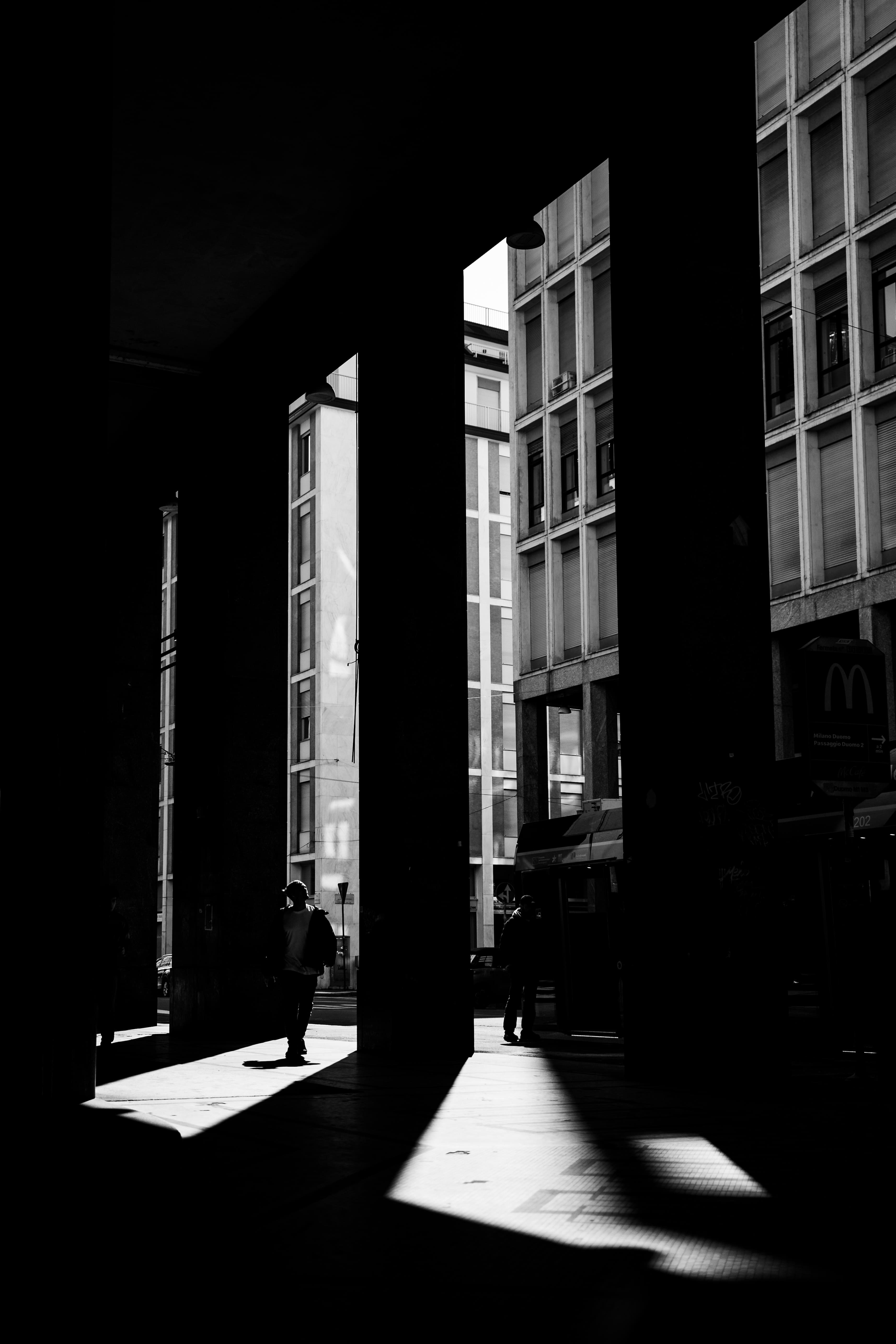 Street Photography - Flüchtige Momente und Augenblicke von Levin Müllerschön